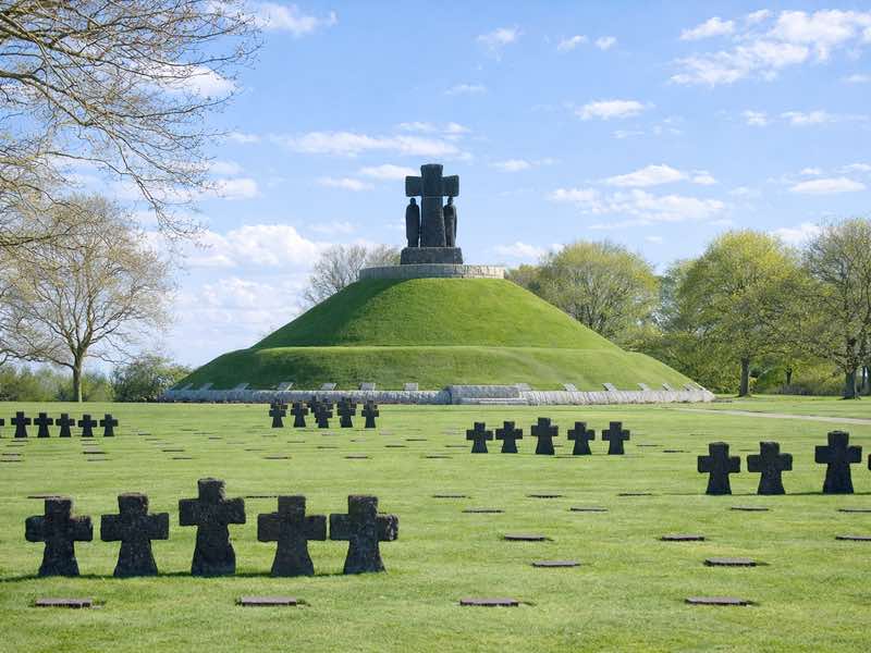 LA Cambe German Cemetery