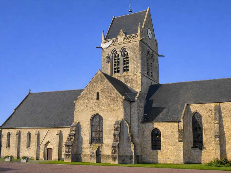 Sainte Mere Eglise - Church